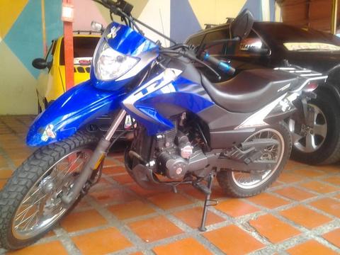 vendo empire TX poco uso 3000kilometros