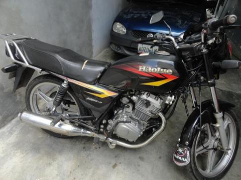 Se vende Moto HJ Suzuki , bien conservada