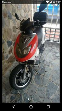 Vendo Moto Runner 2010