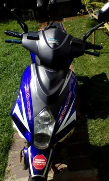 Moto bera new runner como nueva 2013