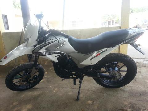 Vendo Moto Dt Bera en Perfecto Estado