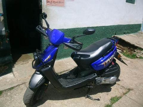 Vendo Moto Como Nueva