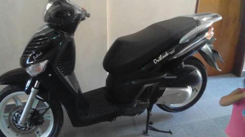 Vendo Moto en Buen Estado