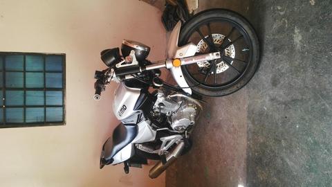 vendo mi md alcatraz 2013. tambien la cambio por otra moto