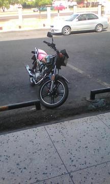 Vendo moto horse 1