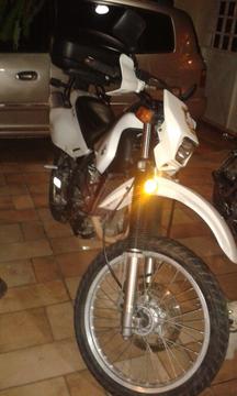 Moto Dr650