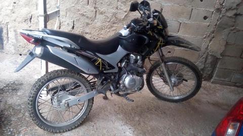 MOTO MD LECHUZA 2015
