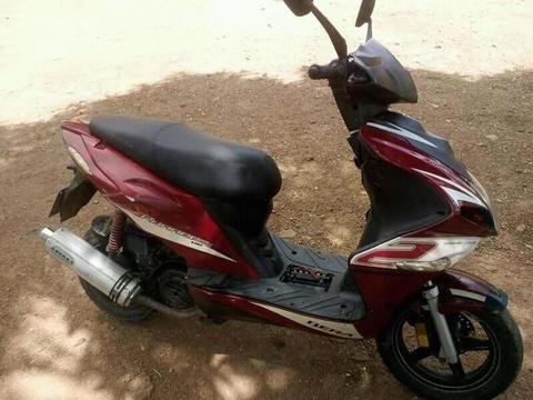 Se vende Bera runner 2013