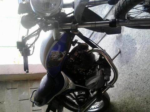 VENDO MOTO