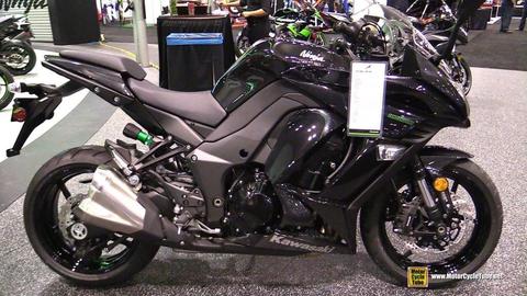 moto kawasaki ninja 4 cilindros 2015