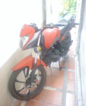 um fastwind 200 2014 excelentes condiciones