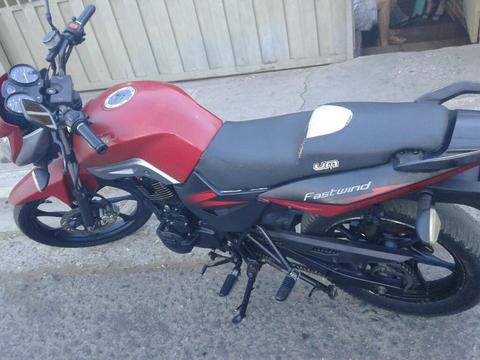 a La Venta Moto Um Fastwind