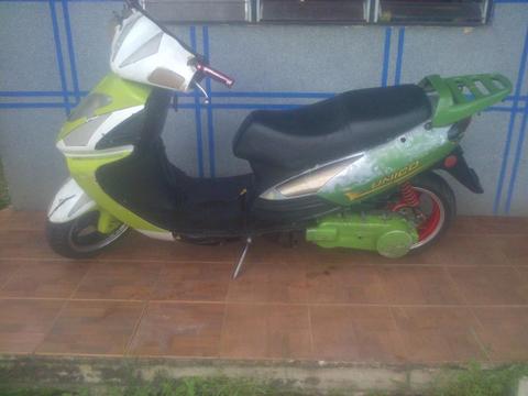 se vende scotter en buenas codiciones