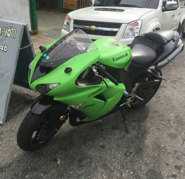 Vendo Kawasaki Ninja Zx10r Año 2006