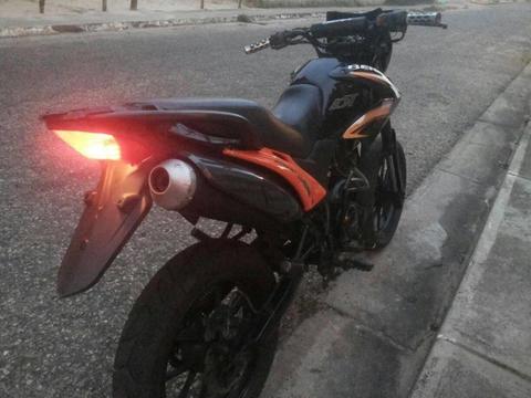 vendo moto bera dt 200