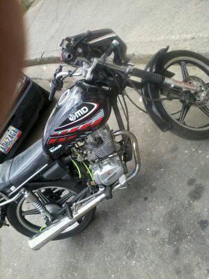 se vende moto md aguila