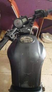 Vendo Moto Espee 200 Año 2014