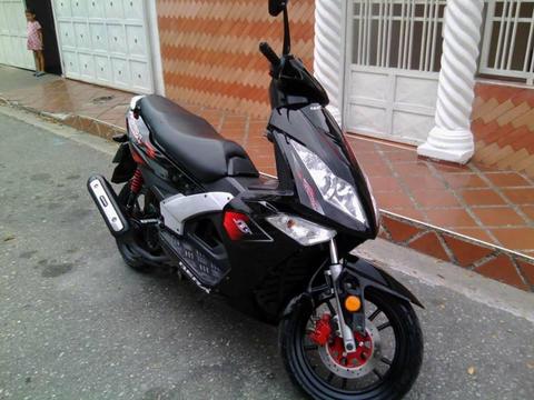 VENDO POR URGENCIA ECONOMICA. MI MOTO BERA COBRA NEW 150CC SIN DETALLES DE NADA