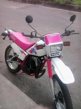 SE CAMBIA O VENDE DT YAMAHA AÑO 89