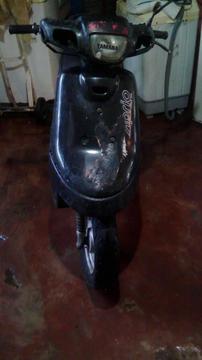 vendo moto jog buenas condiciones