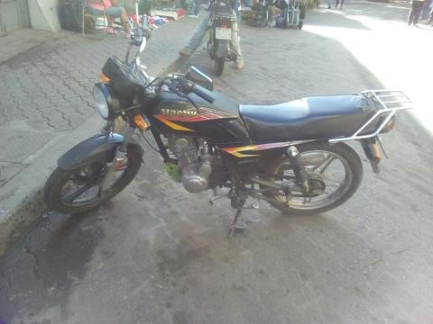 Vendo O Cambio Mi Hj 2011