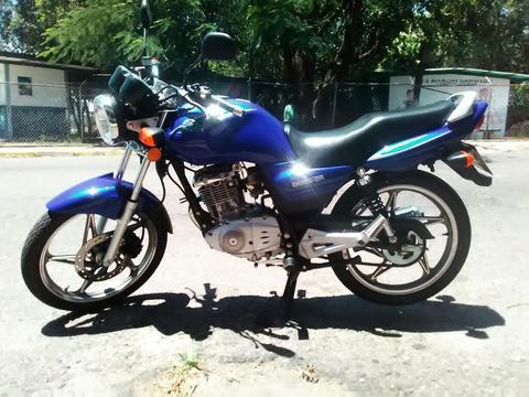 Suzuki En125 2012 Como Nueva 6.600km