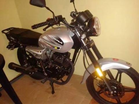 MOTO EN VENTA