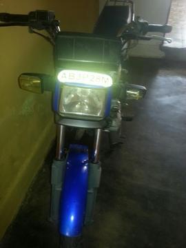 Vendo Moto