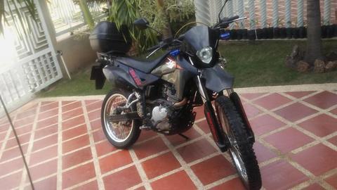 Moto hj 200 enduro suzuki.04248402521