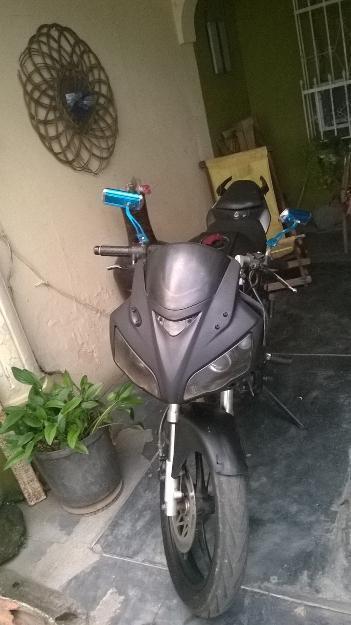 Moto Bera 200 R1