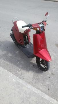 Moto Yamaha Jog Perla