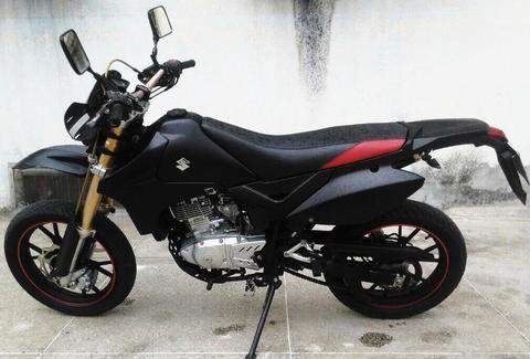 A LA VENTA MOTO HJ 200 ENDURO SUZUKI