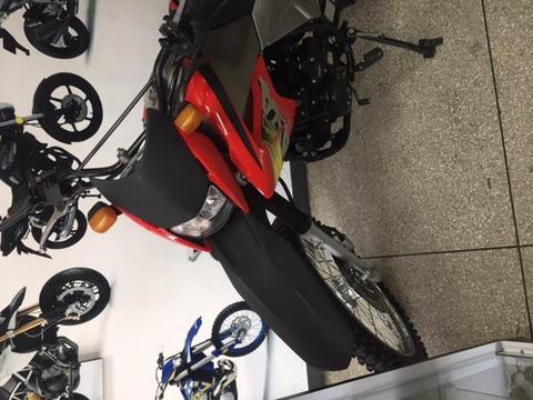 Moto Ava 200 cc