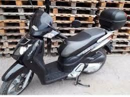 vendo mi moto outiook 2011 desarmada