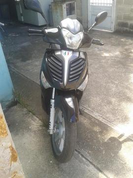 Vendo Moto