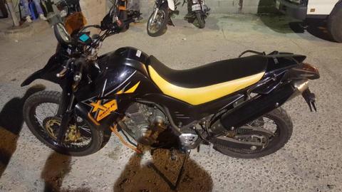 Vendo Moto Tx 660