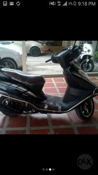 Vendo Moto Md Automatica Al Dia 2014