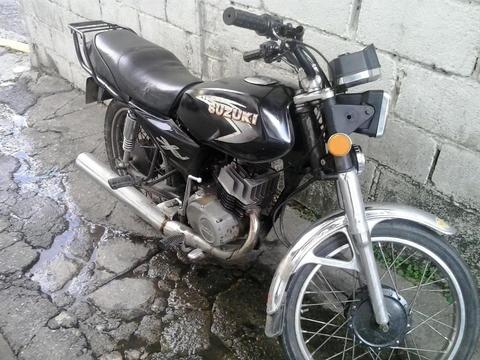 Vendo o cambio Moto suzuki ax 100a