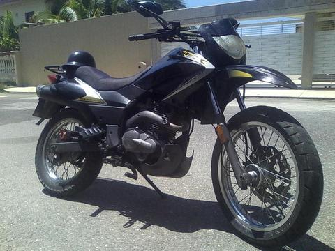 vendo o cambio mi tx 200cc 04261171444