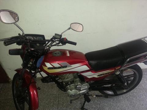 se vende o cambia horse por rx 100