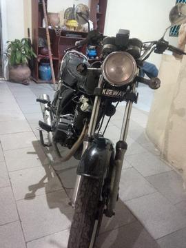 vendo mi moto por motivo de viaje