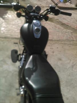 Vendo Moto Empire Super Light