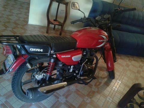 Moto Bera Br 200