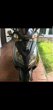 Moto Matrix 2016 con Solo 900 Km