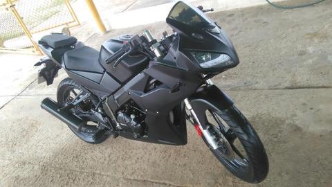 Moto Bera R1 2013