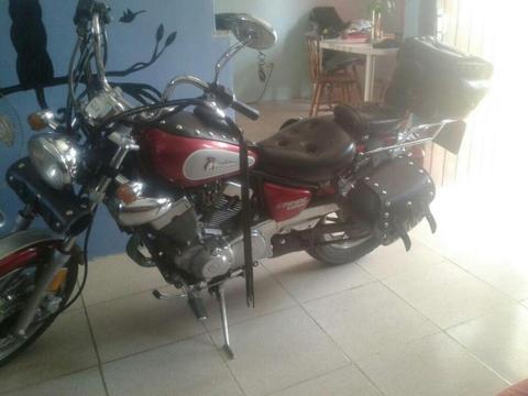 Moto Empaire Año 2013 Choper