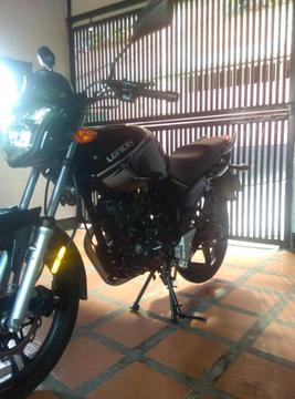 Por urgencia Se vende loncin comanche 2015
