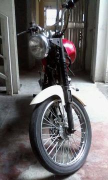 Se vende moto bera200 2008