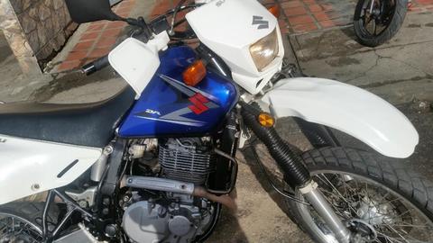 Vendo Dr 650 Año 2010