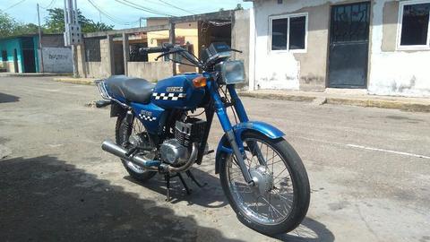 Suzuki Ax 100 Vendó O Cambio por 4t